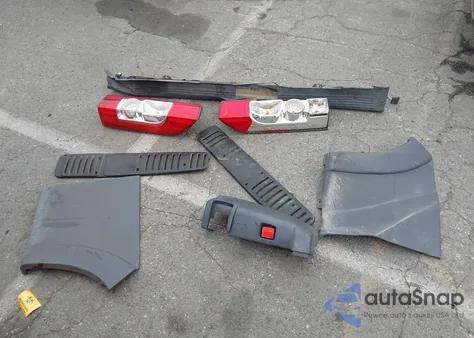 2018 Ram Promaster 2500 High Roof 159 Wb from USA, damaged, VIN 3C6TRVDG1JE121188